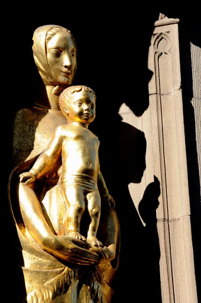 Bakire Meryem ve Bebek İsa — Stok fotoğraf