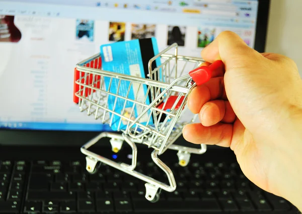 Online shopping — Stockfoto