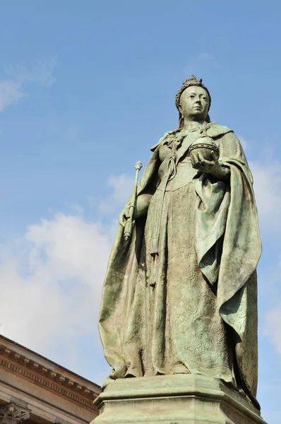 Kraliçe victoria heykel Birmingham — Stok fotoğraf