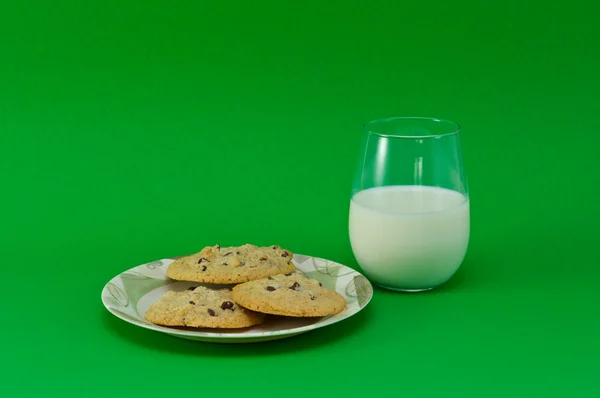 Kurabiye ve süt. — Stok fotoğraf