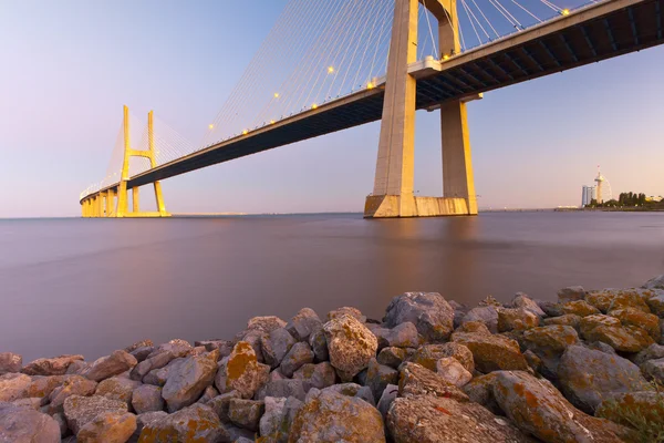 Brücke von Vasco da Gama. — Stockfoto