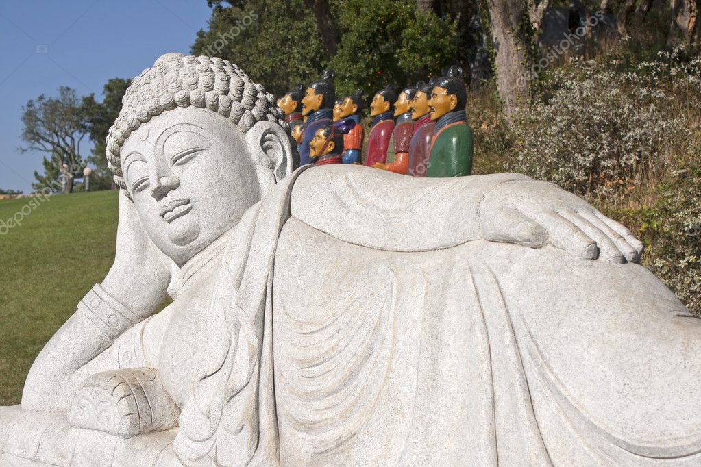Buddha with terracotta warriors