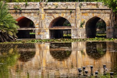 athpula taş yansıma lodi gardens yeni delhi Hindistan köprü