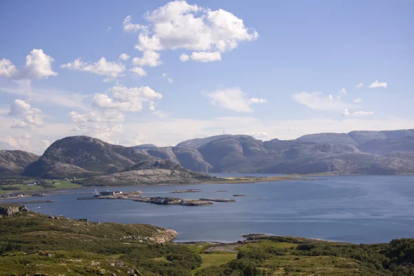 Norveç'te tepelerin üstünde göster — Stok fotoğraf