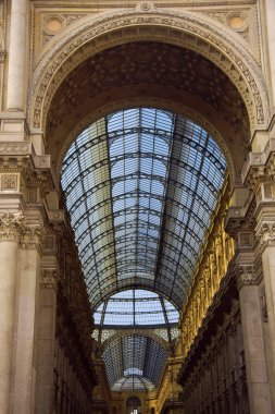 Building of the gallery Vittorio Emanuele in Milan clipart