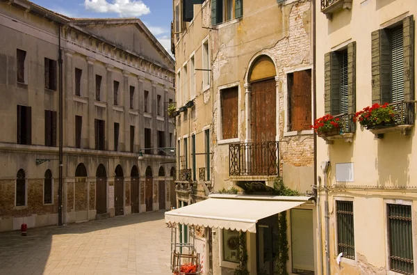 Venedik 'teki eski binalar — Stok fotoğraf