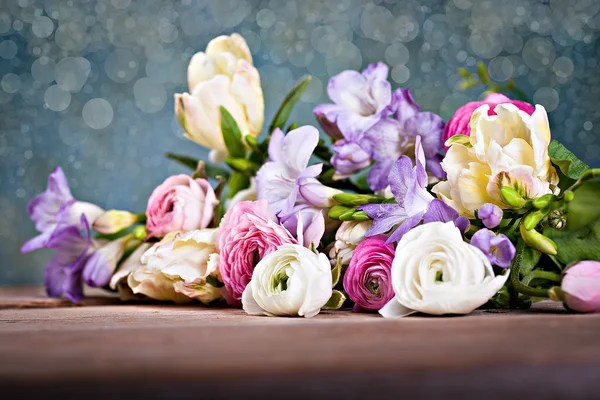 Mazzo di fiori primaverili — Foto Stock