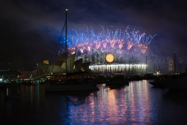 Sydney harbour bridge yeni yıl — Stok fotoğraf