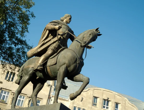 Escultura de cavalo de cavaleiro — Fotografia de Stock