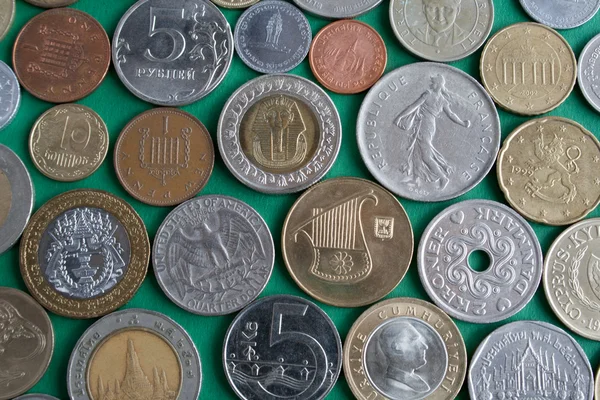 さまざまな国からの硬貨 — ストック写真