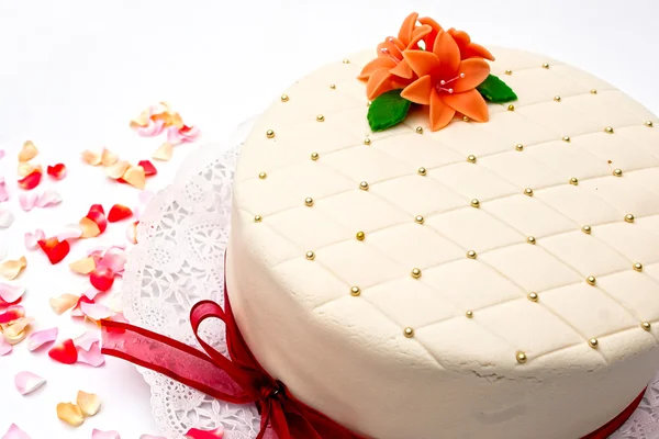 Праздничный марципановый торт — стоковое фото