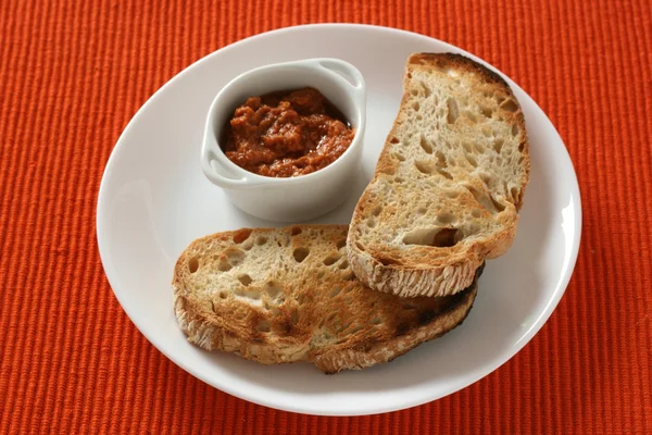 Chleb z sosem — Zdjęcie stockowe