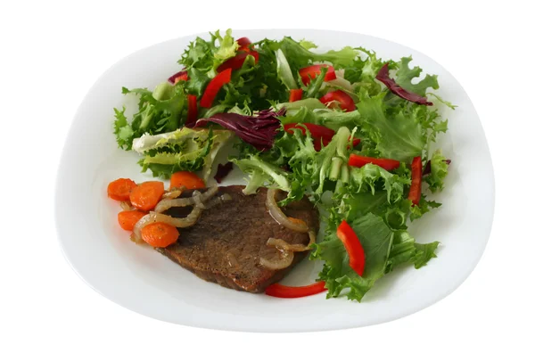 Carne bovina com salada — Fotografia de Stock