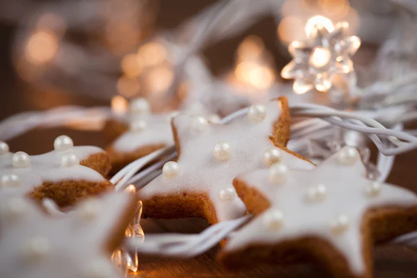 Assar biscoitos de Natal — Fotografia de Stock