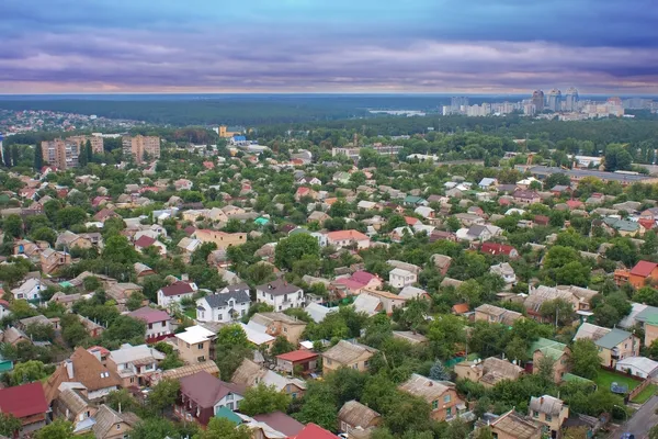 Luchtfoto uitzicht over privé huizen — Stockfoto