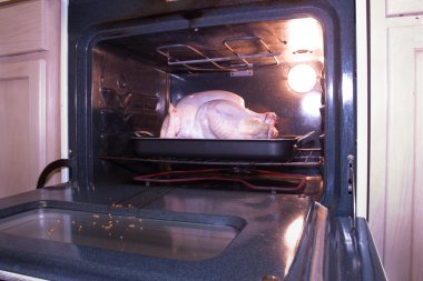 Bird in the Oven clipart