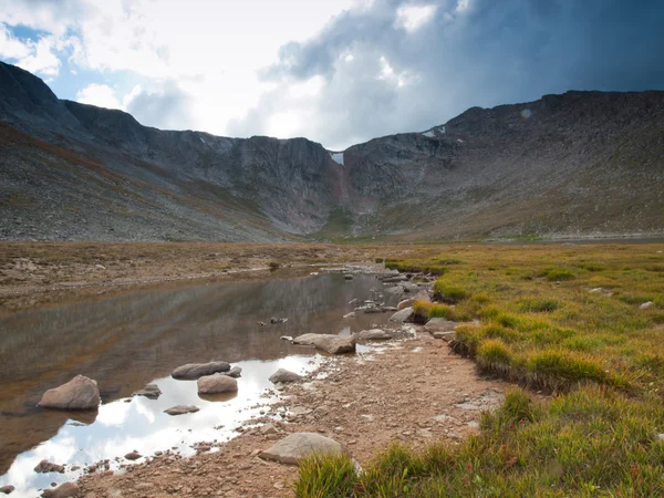 Alpiner Sommer in den Rocky Mountains — Stockfoto