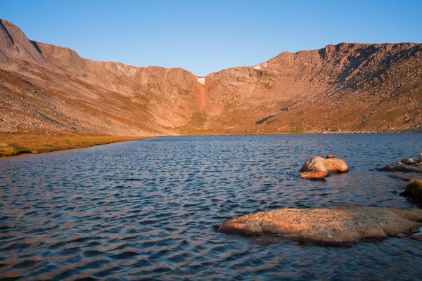 록 키 산맥의 높은 산 여름 — 스톡 사진