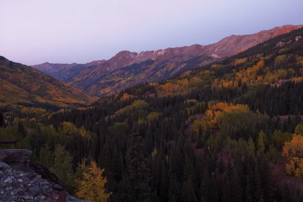 Montañas en otoño —  Fotos de Stock