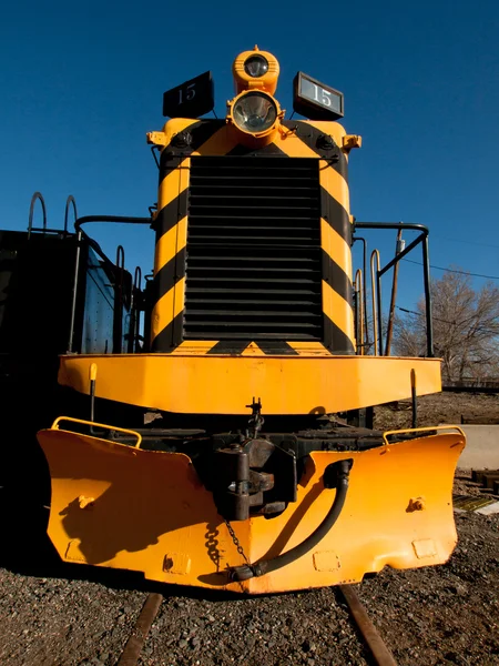 Žlutá lokomotiva — Stock fotografie
