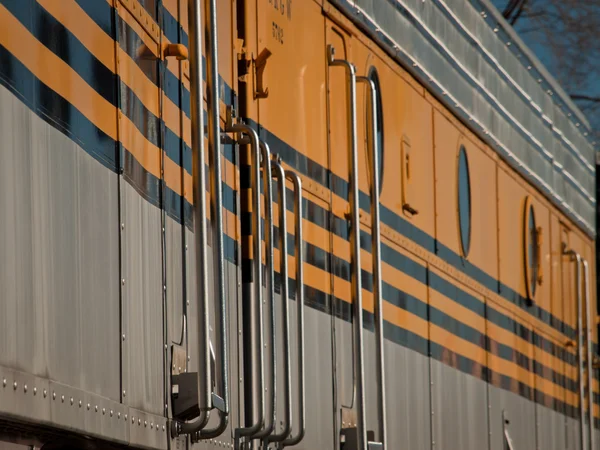 Sárga vonat — Stock Fotó