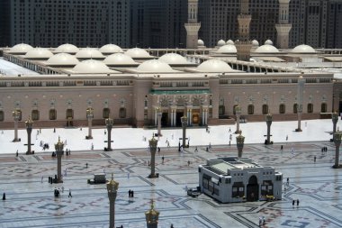 Kutsal Camii