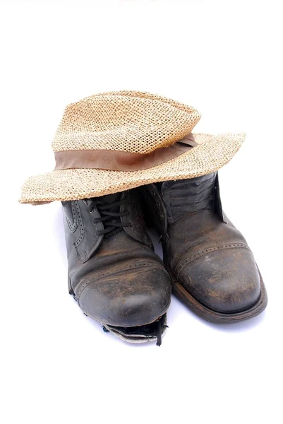 Sombrero y zapatos de vagabundo — Foto de Stock