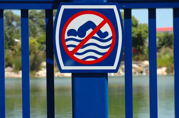 Geen zwemmen! — Stockfoto