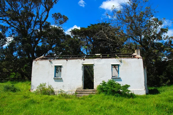 Casa abandonada — Foto de Stock