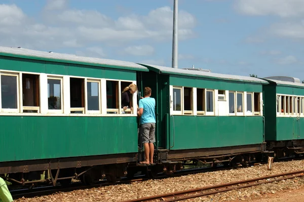 Zelený vlak — Stock fotografie
