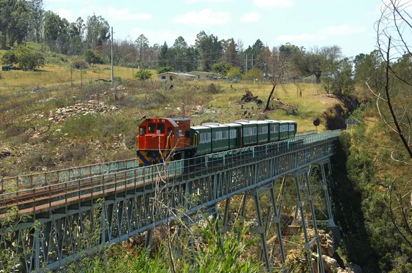 Apfelexpress auf Van-Stadens-Brücke — Stockfoto