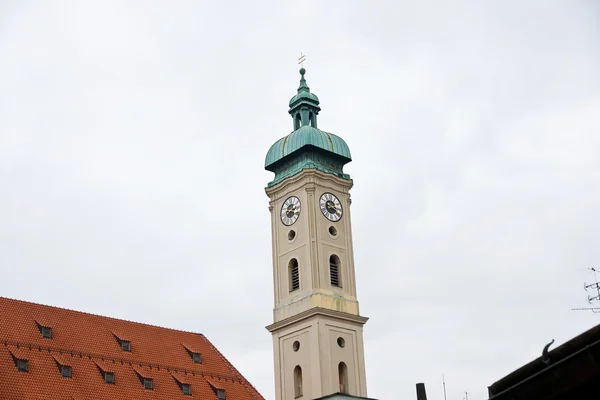Церковь Фрауэнкирхе в Мюнхене — стоковое фото