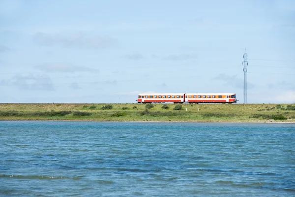 Маленький поїзд в Данії — стокове фото