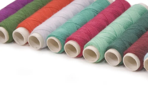 Bobine di filo colorato — Foto Stock