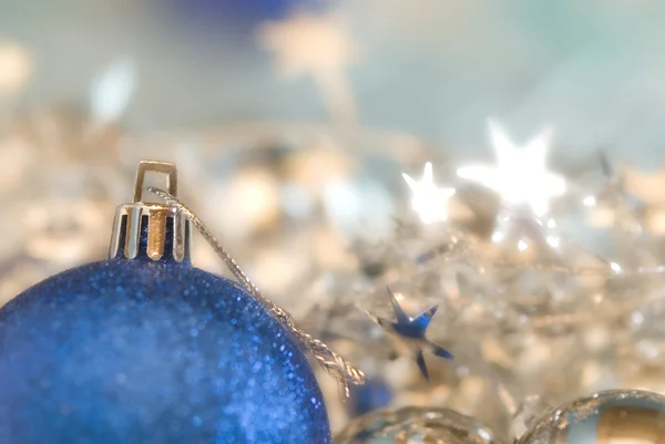 Noel arka plan top ve yıldız — Stok fotoğraf