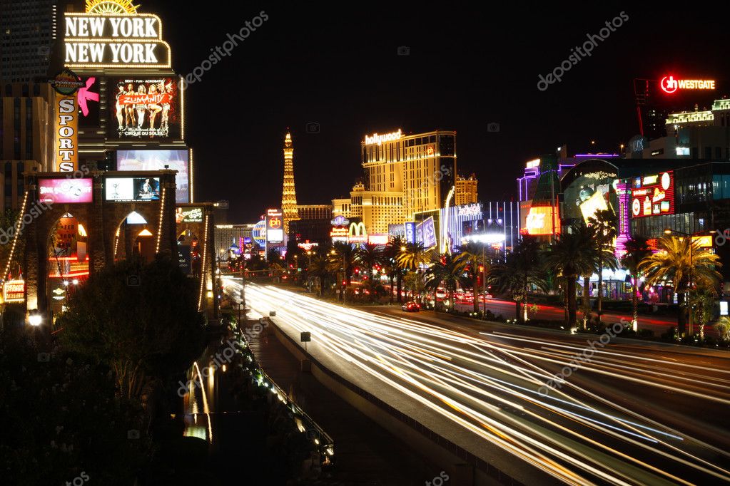 Las Vegas Nightlife editorial stock photo. Image of palace - 74301663