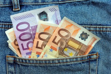 Mavi jeans cebinde Euro Bono