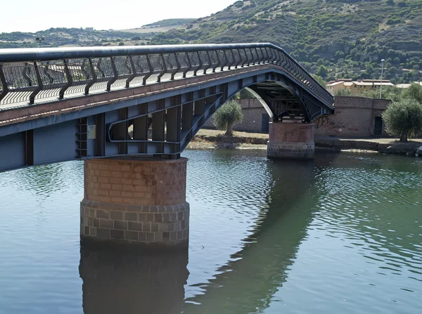 Brücke über den Temo River — Stockfoto