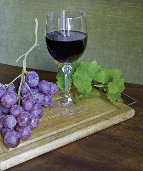 Druvmust, vin och blad — Stockfoto