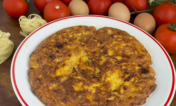 Yapılan Tagliatelle mantarlı omlet — Stok fotoğraf