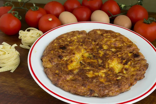 Tagliatelle omlet — Zdjęcie stockowe