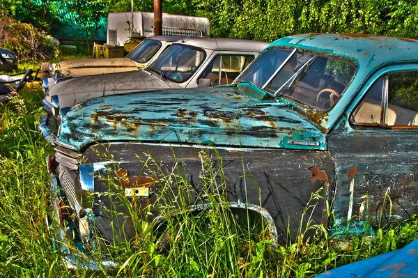 Terk edilmiş arabalar. — Stok fotoğraf