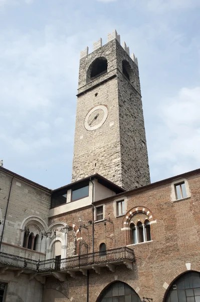 Brescia (Lombardia, Italia), Edifici storici: corte e torre — Foto Stock