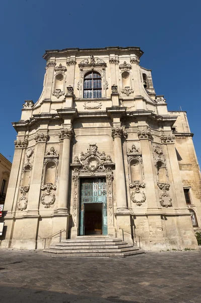 Lecce (Puglia, Itália): Igreja barroca, fachada — Fotografia de Stock
