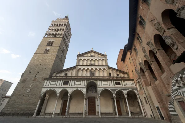 Pistoia (Toscana), fachada catedral — Foto de Stock