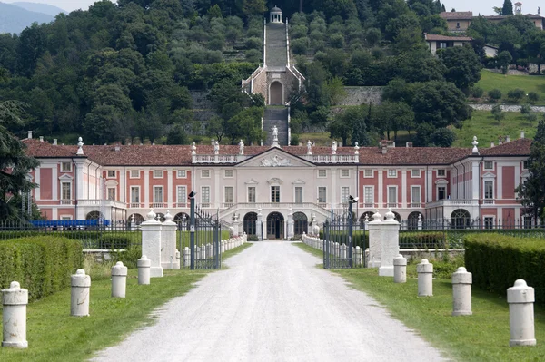 Rezzato (Brescia, Lombardia, Itália): Villa Fenaroli, antiga pala — Fotografia de Stock