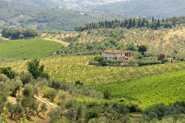 Boerderij in Toscane in de buurt van artimino — Stockfoto