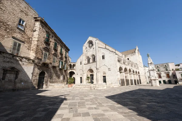 Bitonto (Apulië) - oude kathedraal — Stockfoto