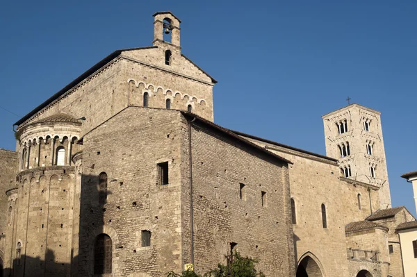 Ананії (Фрозіноне, Лаціо, Італія) - середньовічна собор — стокове фото