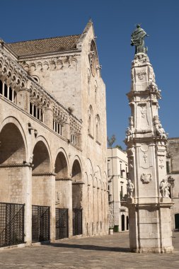 Bitonto (bari, puglia, İtalya) - eski Katedrali Romanesk styl